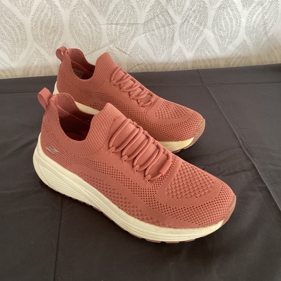 Skechers Bobs size 7.5 sneakers - Picture 1 of 3